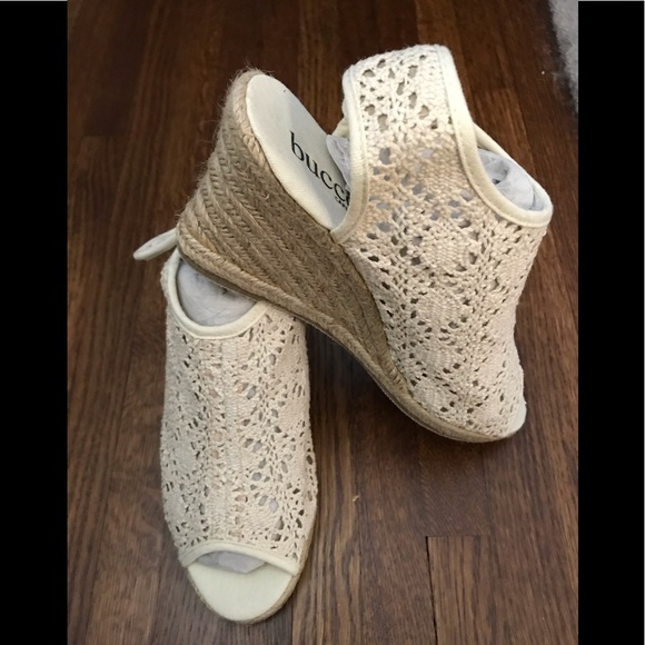 Shoes - Picture 2 of 7